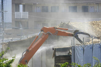 釜石市　解体工事の悩み、粉塵問題を徹底解説！近隣への配慮と対策